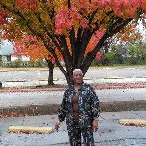 Meet your Posher, Opal